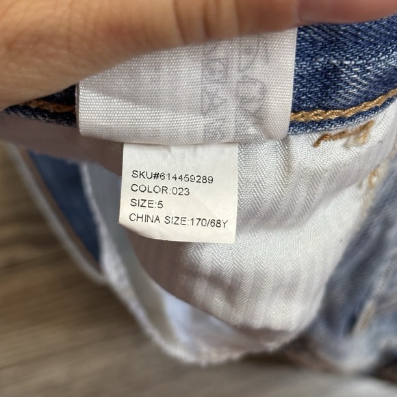 Hollister California Cut Off High Rise Distressed Jean Shorts Womens 5/27 Denim - Picture 11 of 14